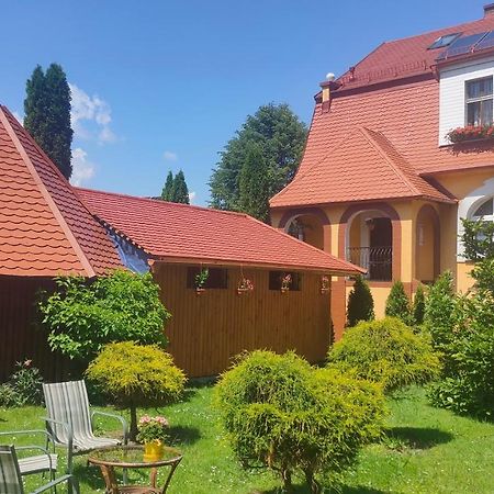 Hotel Gosciniec Iwona Glucholazy Exterior foto