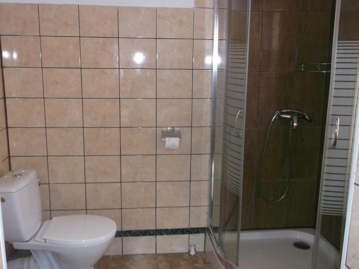 Hotel Gosciniec Iwona Glucholazy Exterior foto